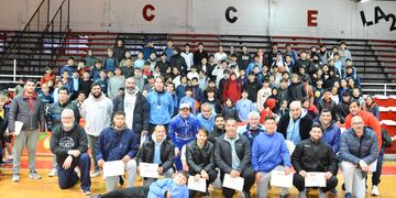 Jóvenes que participaron de la semana Olímpica en Gualeguaychú