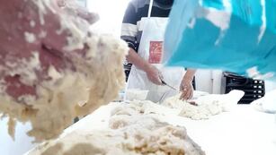 Emprendimiento del Sol produce prepizzas y panes saborizados