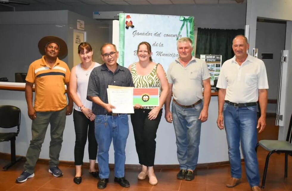 Eligieron la bandera que representará de ahora en adelante a Colonia Aurora