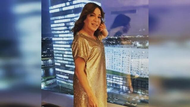 El modelo usado por la conductora Lizy Tagliani para recibir Año Nuevo en Europa fue confeccionado por el diseñador sanjuanino. Gentileza