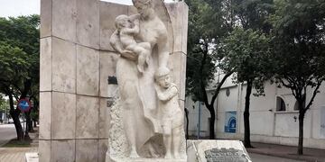 Monumento a la Madre de Rafaela