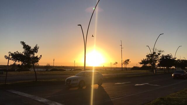 Sábado con temperatura agradable en Rosario. (@MauroYasprizza)