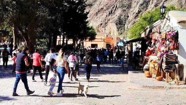 Purmamarca, uno de los puntos más atractivos para para el turismo en el territorio jujeño.