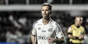 Gabriel Carabajal, surgido en Talleres y con extensa trayectoria, incluso a nivel internacional, ahora juega en Quilmes y enfrentará a Racing.