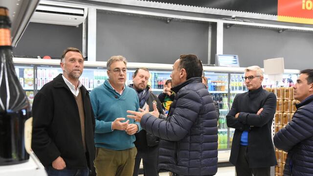 Recorrida por la nueva sucursal de Supermercados Pingüino