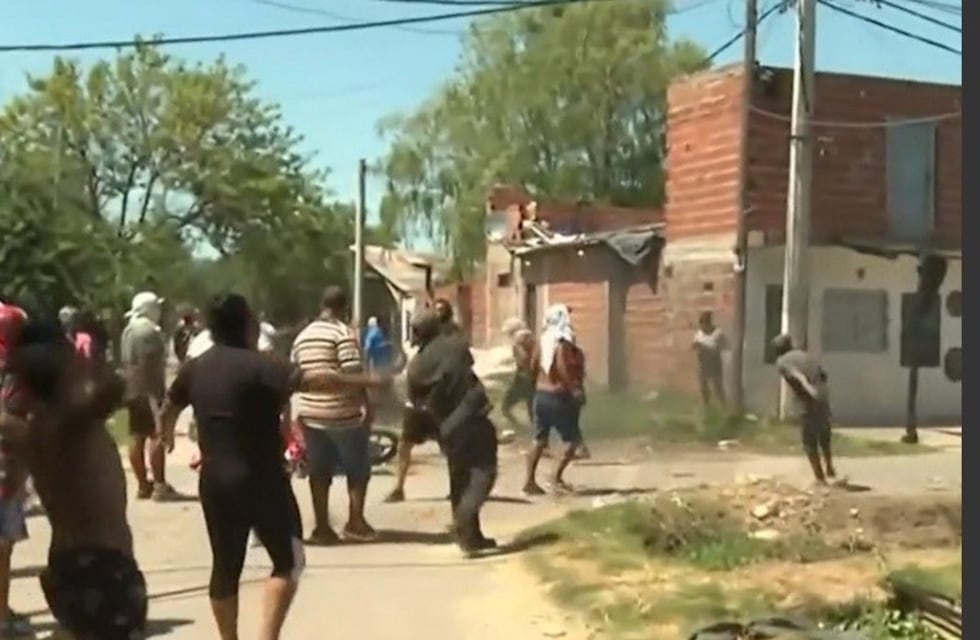 Los vecinos de Máximo Jerez destruyeron la casa de un presunto narcotraficante