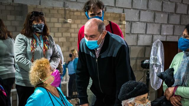 El funcionario aseguró que no tiene "nada que ocultar" en torno a su situación.