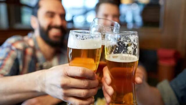 Restricciones por veda electoral. Venta y consumo de alcohol, hasta la media noche (00 del domingo).