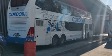 Lo que se sabe del horroroso descubrimiento dentro de un colectivo en Córdoba.