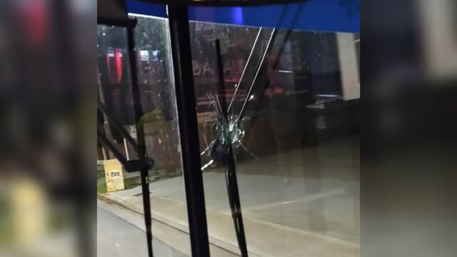 Asalto y disparo en un colectivo de Rosario.