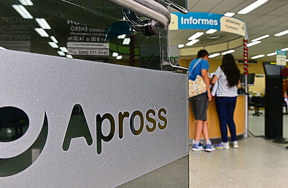 Legislador cordobés propone que la afiliación a Apross sea optativa para los empleados públicos