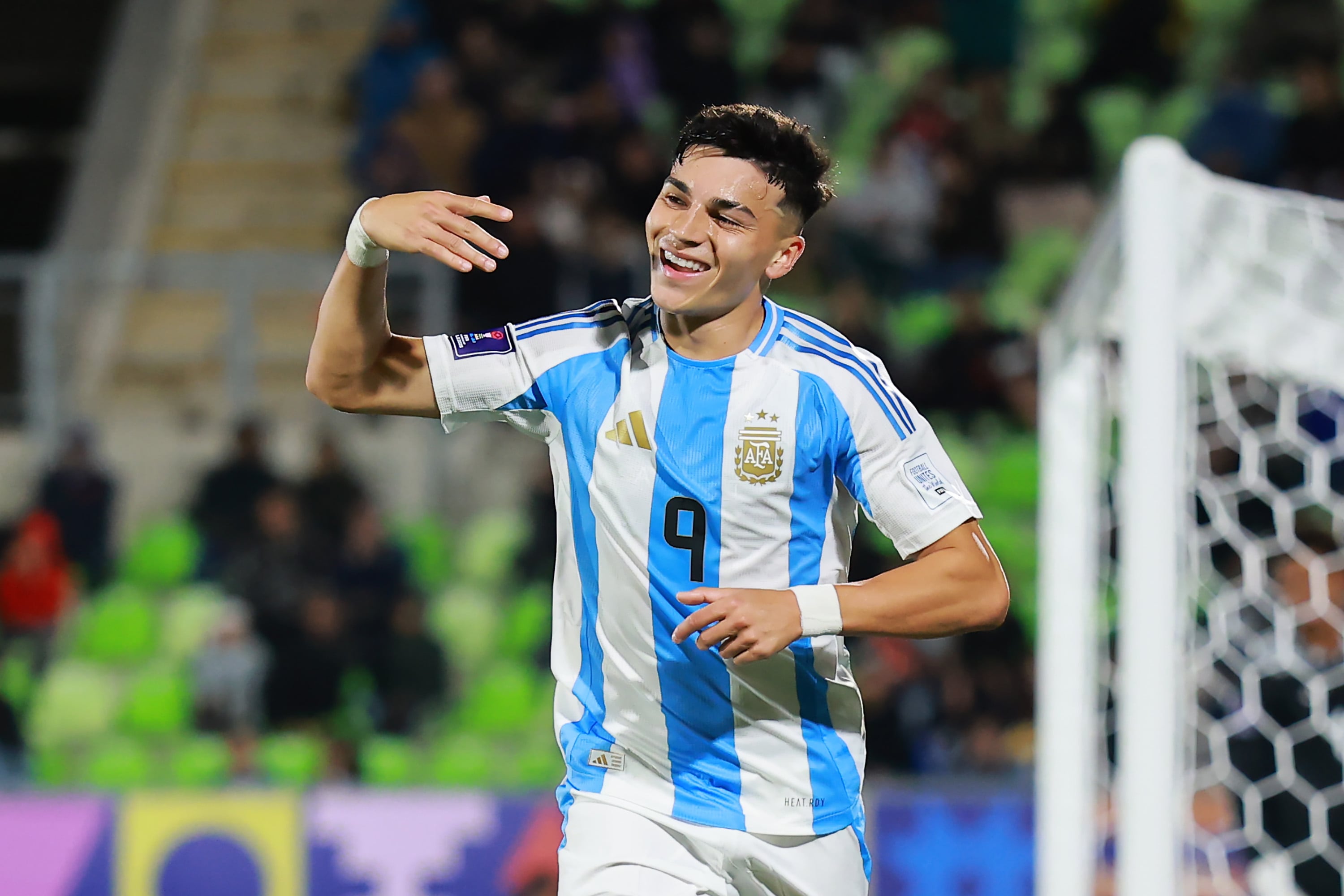 Alejo Sarco marcó dos goles en la victoria de la selección argentina en el Mundial Sub 20 frente a Cuba. (@Argentina)