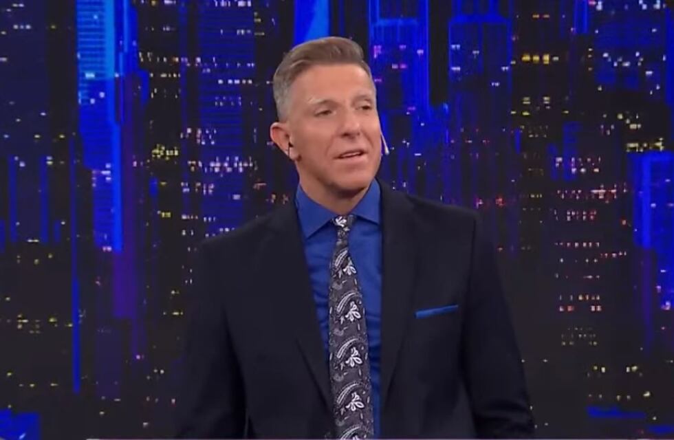 Alejandro Fantino, obsesionado con Leónidas: el juramento que le tomó a Scaloni y el particular regalo a Javier Milei