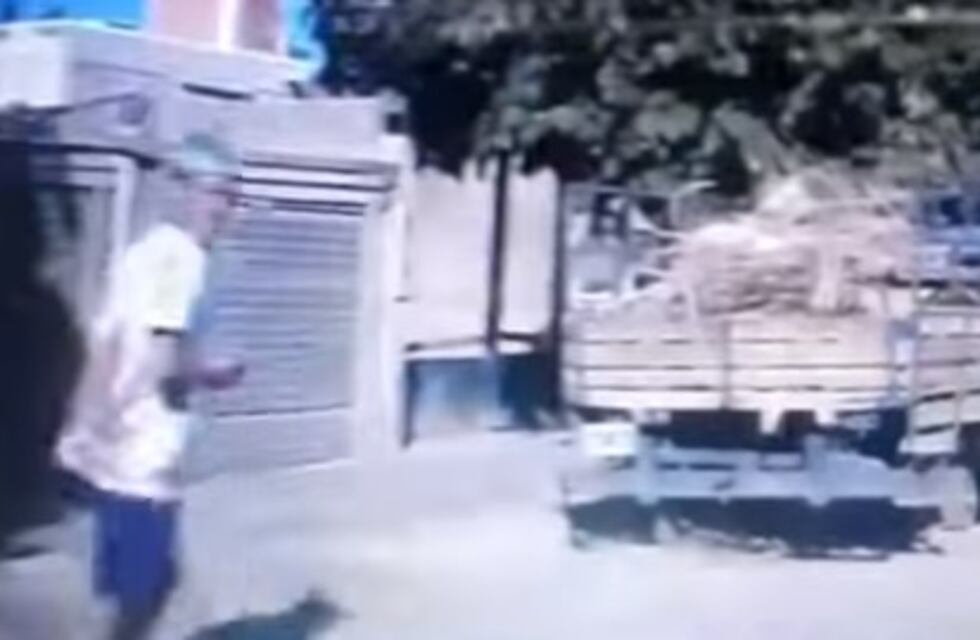 Brutal emboscada al “cazador de noticias”, un reconocido taxista de San Juan