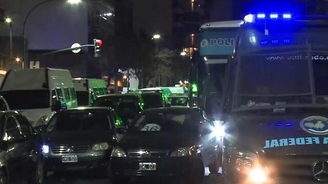 El operativo policial con el que cayó la secta criminal de Villa Crespo. Foto: Los Andes.