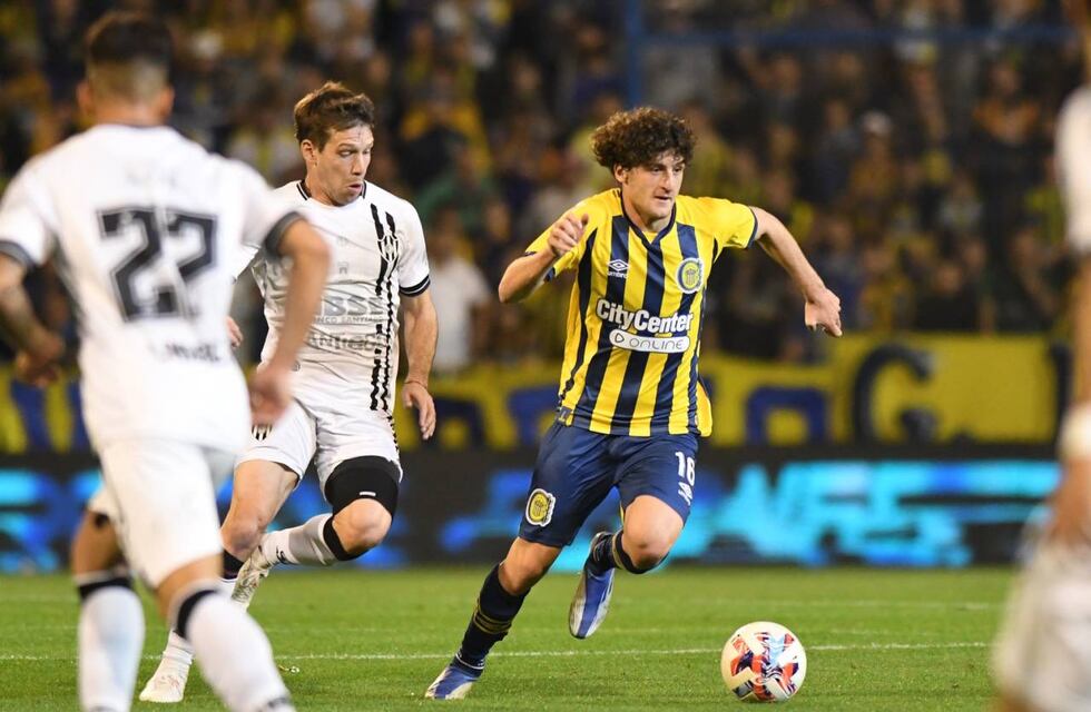 Sporting Lisboa busca a Mateo Tanlongo como jugador libre de Rosario Central