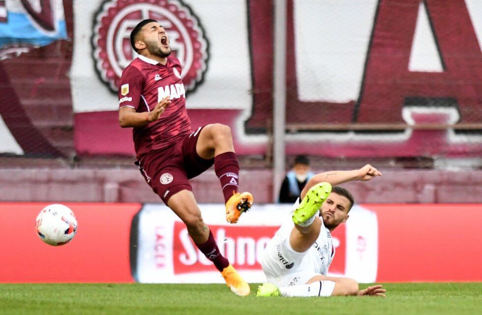 Newell’s pierde a Julián Fernández para el partido contra Huracán