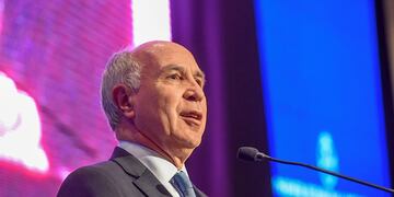 Ricardo Lorenzetti habló sobre la problemática de los incendios en el país. Ya son nueve las provincias que informaron que hay focos activos.