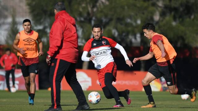 El volante rojinegro ya se puso a la par de sus compañeros luego de una lesión en la pretemporada.