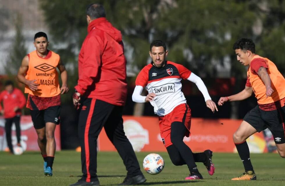 Maxi Rodríguez se sumó a los concentrados de Newell’s para jugar con Patronato