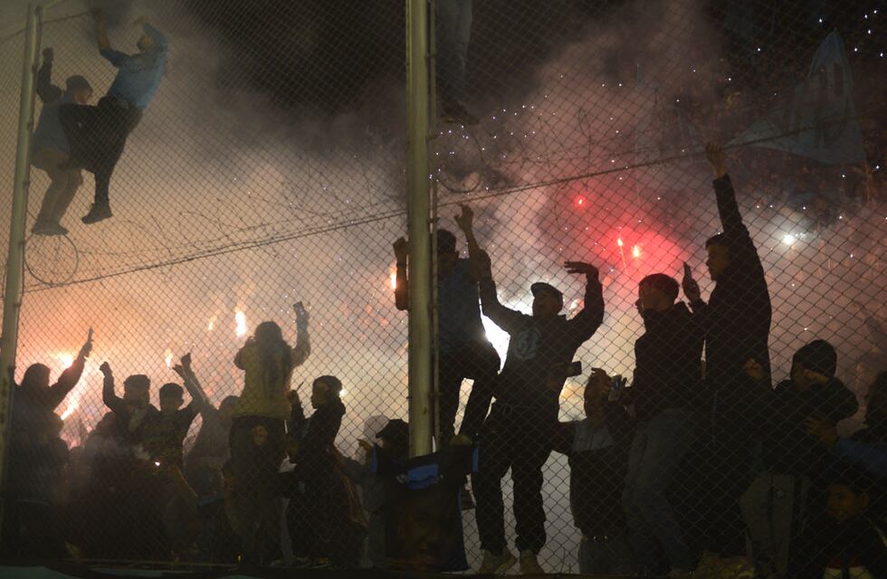 La locura por Belgrano y el partido de los más de cien millones de pesos