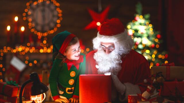 Amigos de Gualeguaychú disfrazados de Duendes llevarán regalos de Navidad a niños carenciados.