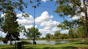 Córdoba. Metió su motocicleta en un inesperado lugar y las cosas no salieron como lo esperaba. (Ilustrativa)