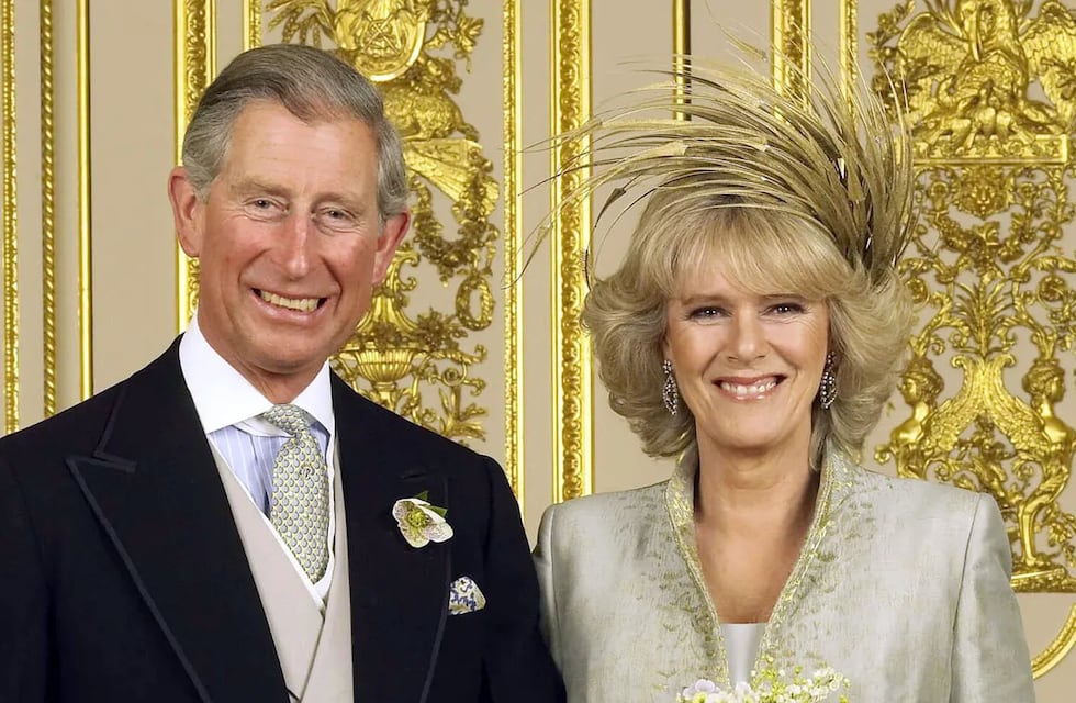 Cómo comenzó la complicada historia de amor entre Carlos y Camilla que rompió el corazón de Lady Di