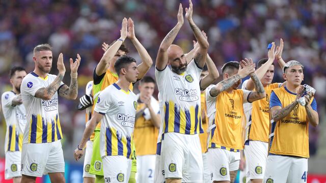La Academia no pudo sostener la ventaja inicial en el Arena Castelao.