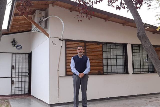 Macaluso y auoridades del Banco Nación buscan una salida al conflicto y para que el sanrafaelino pague la cuota y no pierda la casa.