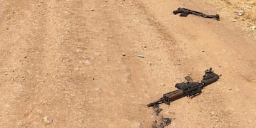 Las armas secuestradas tras el ataque.