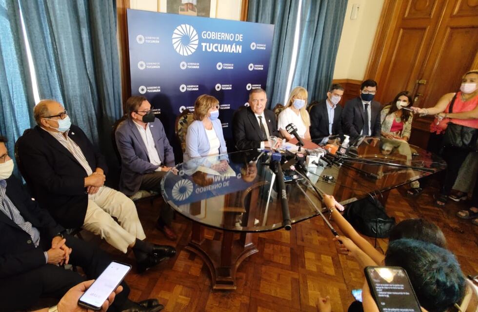 Pase sanitario en Tucumán: aplicarán distinto tipo de sanciones en caso de incumplimiento