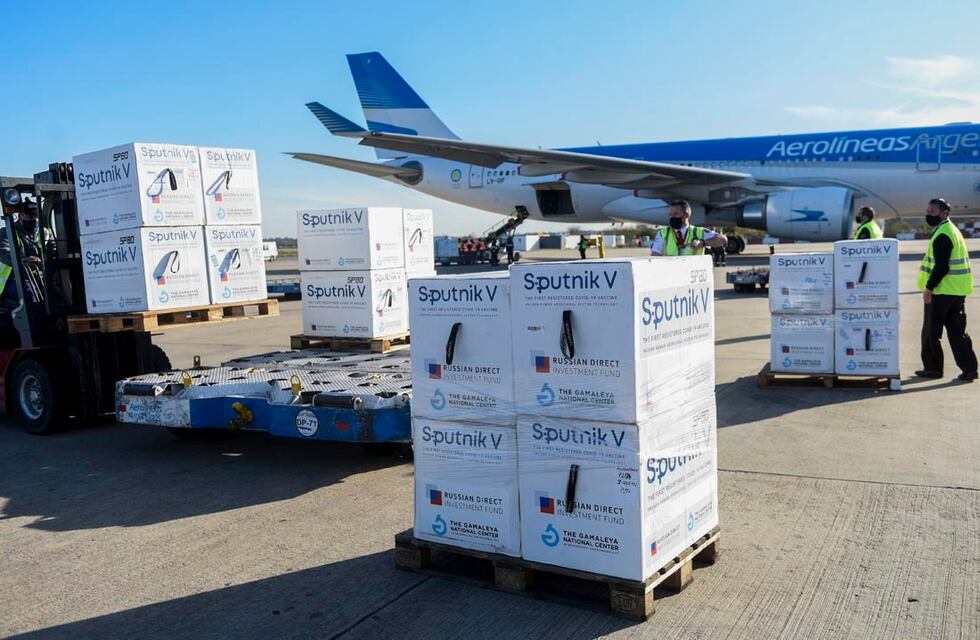 Una sola dosis de la Sputnik V tiene una eficacia de más del 80% entre mayores de 60 años