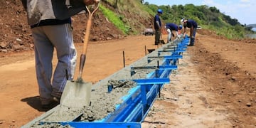 Iniciaron las obras para la construcción de la costanera en Puerto Piray