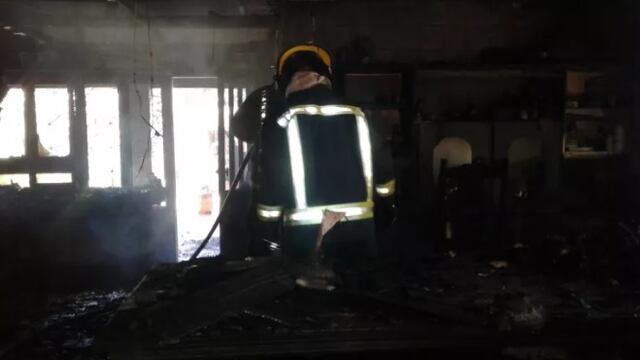 Jardín América: se incendió la casa de una mujer de 62 años mientras vendía panes