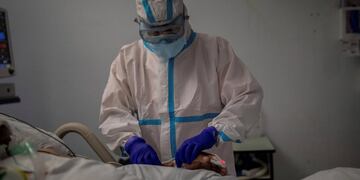 En las últimas dos semanas fallecieron 5 trabajadores de la salud por covid-19