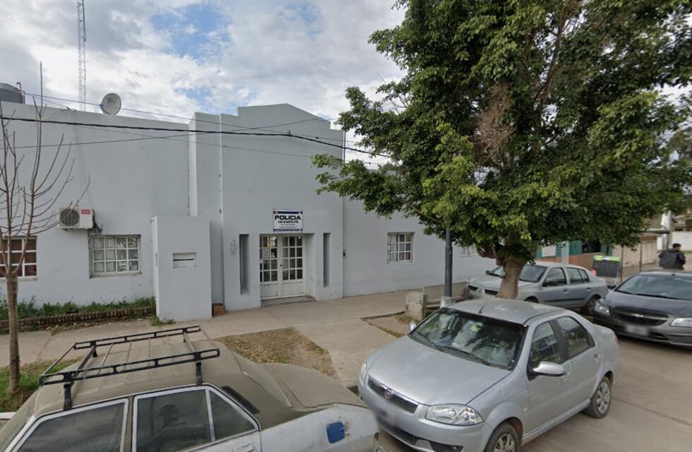 Doce detenidos huyeron de la Subcomisaría 2° en el barrio Santa Rosa de Lima