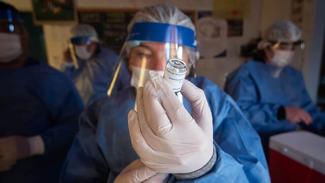 El plan de vacunación en Santa Fe ya cuenta con 3 millones de inscriptos (Foto Ignacio Blanco).