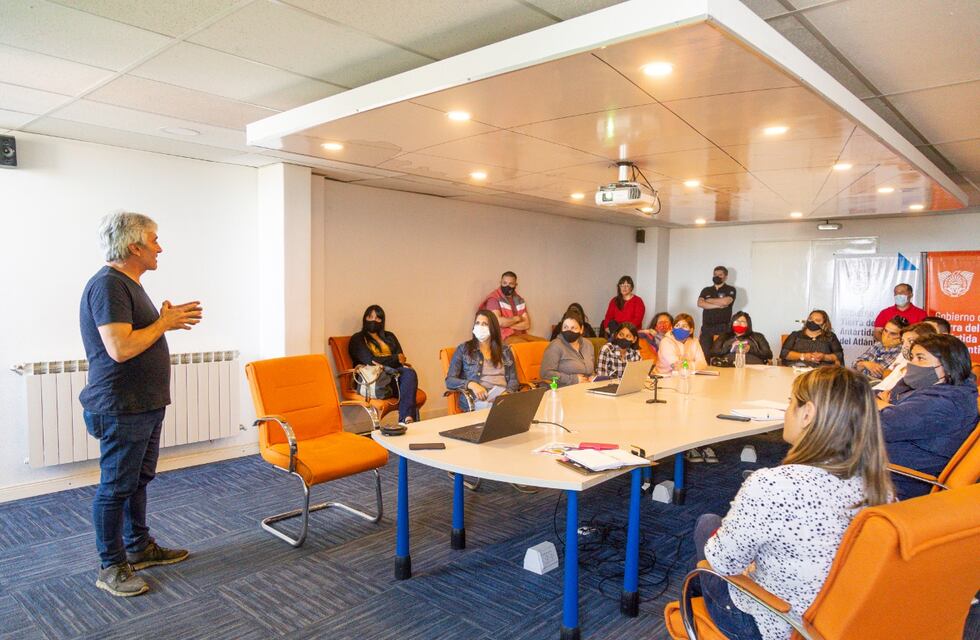 Gobierno continuará capacitando a asistentes territoriales