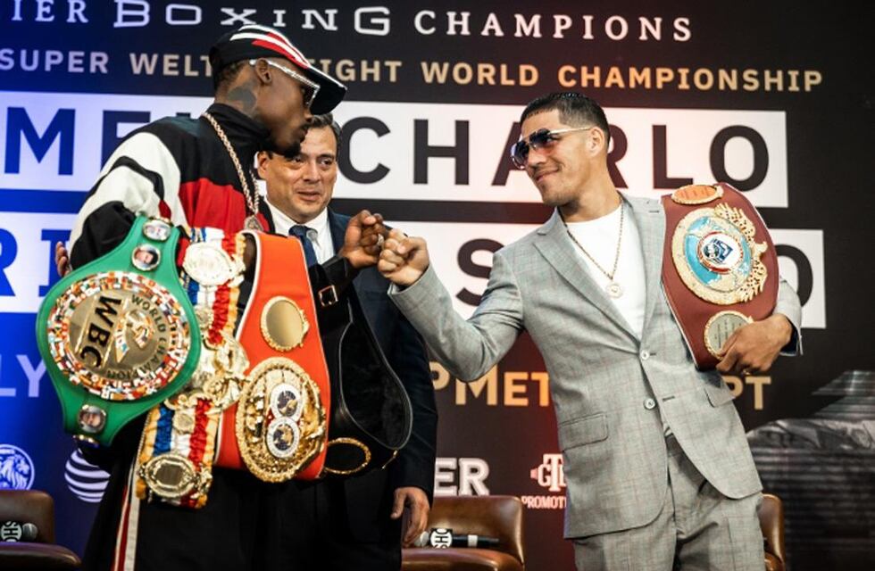 ¡La locura argentina! La reacción de Jermell Charlo en la conferencia de prensa previa a la pelea con Brian Castaño