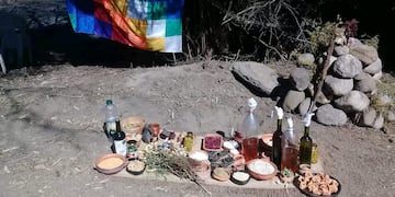 Ofrenda a la Pachamama, Amaicha del Valle. (Foto Sol Alvarez Natale).