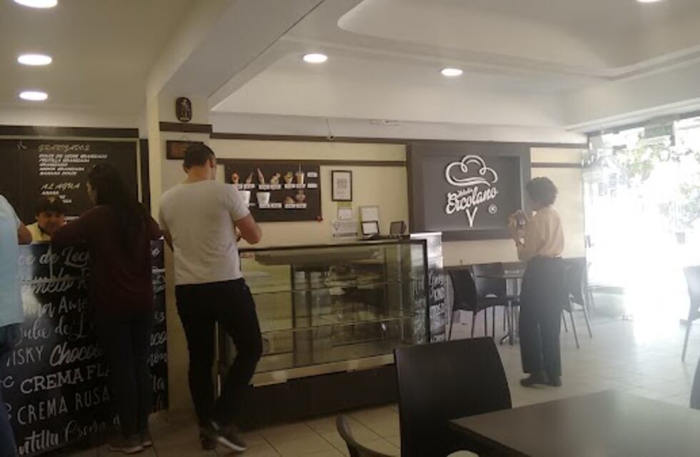 Robaron un local de la heladería Ercolano