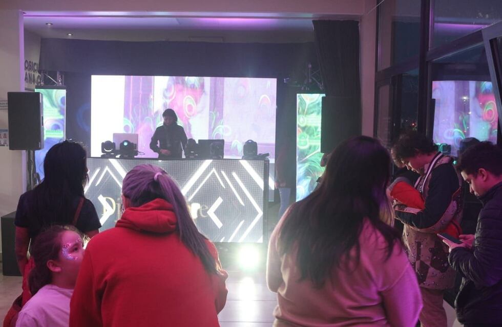 ”Estos espacios sirven para mostrar el increíble talento que tienen las mujeres de Ushuaia”