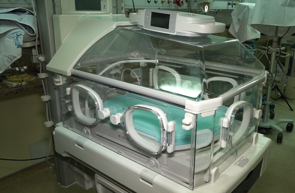 Reabrió el área de Neonatología del Hospital Penna