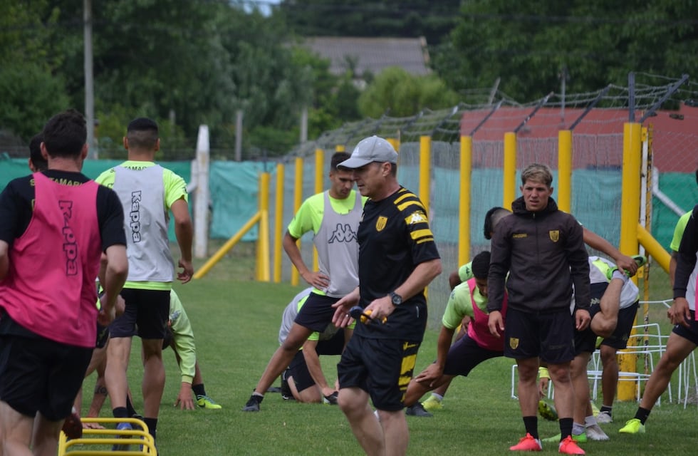 Santamarina de Tandil presentó a su nuevo técnico