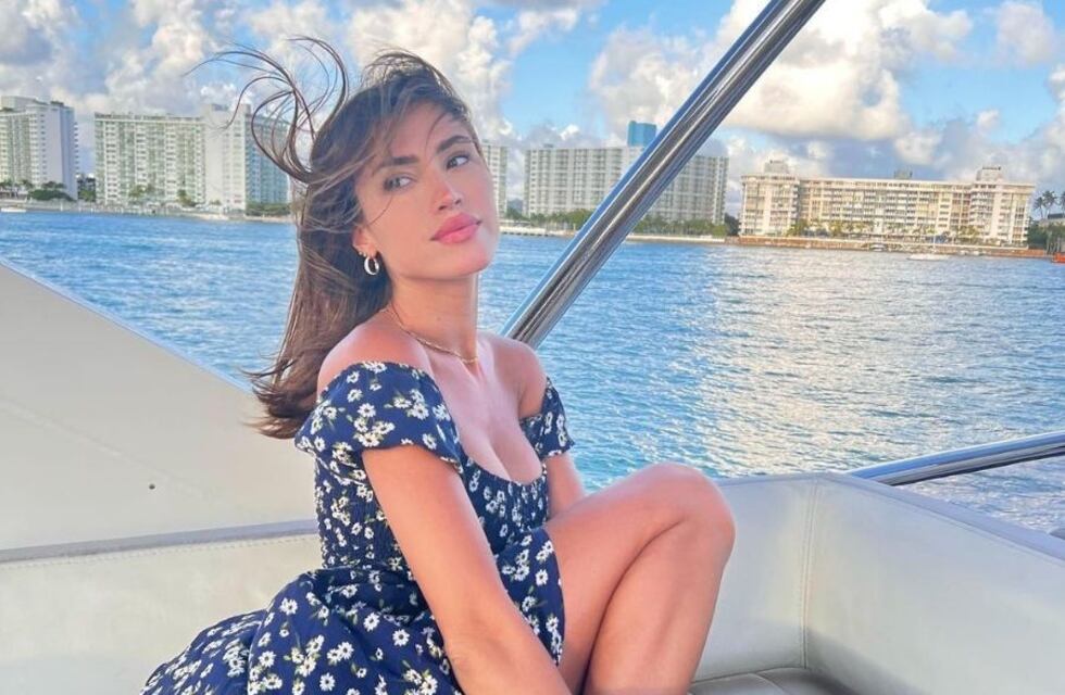 Agustina Agazzani recordó el verano con un video desde la pileta