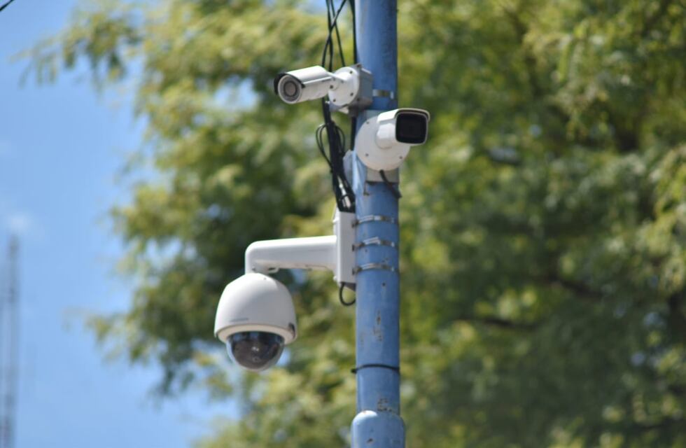 Ya instalaron 33 nuevas cámaras de seguridad