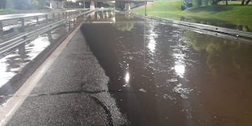 Las lluvias del último martes por la noche generaron inundaciones en varias zonas de la ciudad.