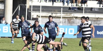 Tala superó al campeón y homenajeó a su medallista, Germán Schulze.