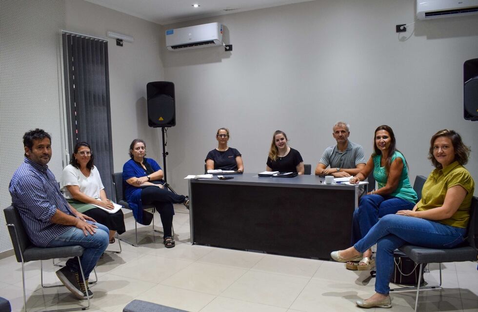 Capacitación en temas ambientales a funcionarios y trabajadores municipales